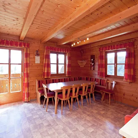 شقة Cozy Near The Area, Cleaning Included *